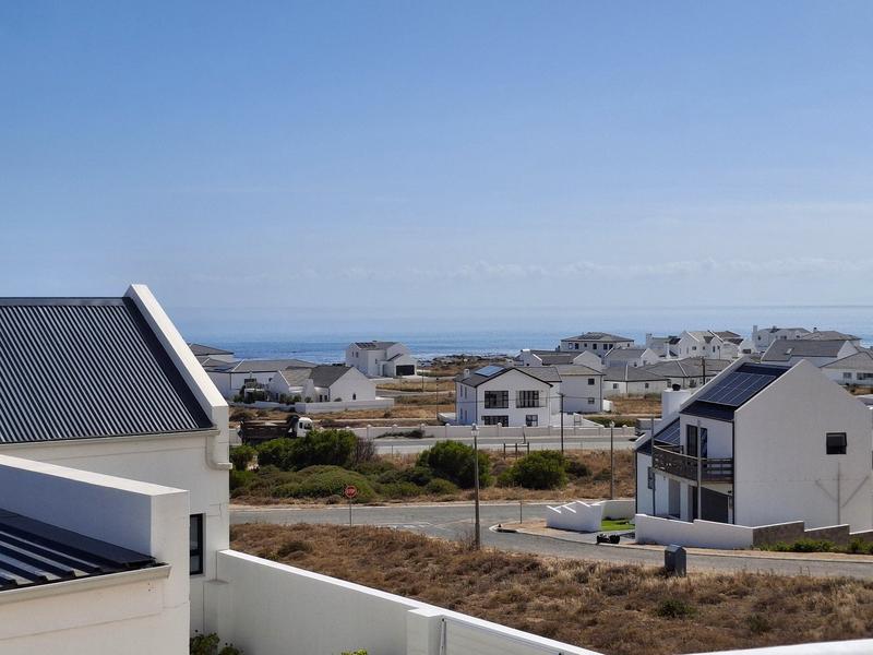 3 Bedroom Property for Sale in Da Gama Bay Western Cape